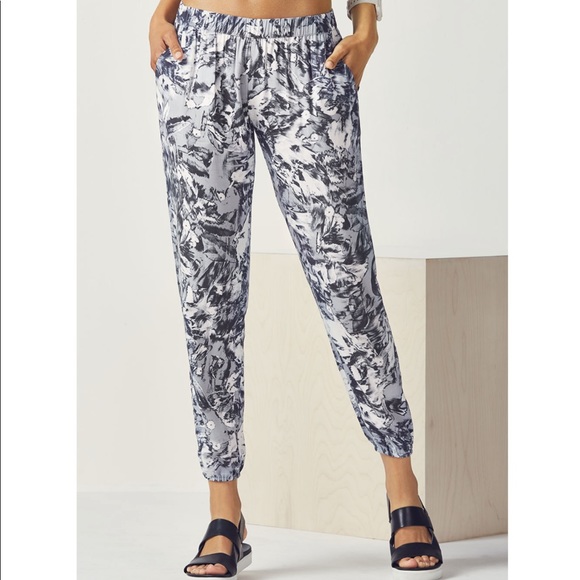 Fabletics Pants - Fabletics Emily Jogger